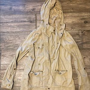 Venus Lightweight Beige Jacket
